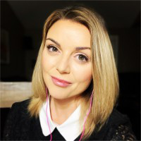 Tina Mulqueen avatar image