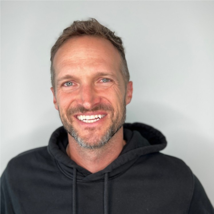 Darren Schmidt avatar image