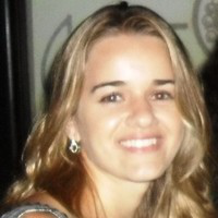 Luciana Alves avatar image