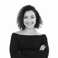 Lara Santos avatar image