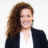 Isadora Ribeiro avatar image