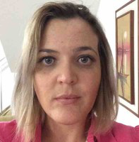 Renata Machida avatar image