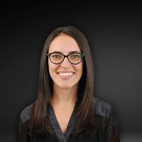 Paula Lyrio avatar image