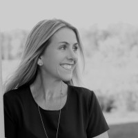 Stacy Calcatera avatar image