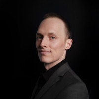 Toby Hoenisch avatar image