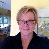 Laura Vecsey avatar image