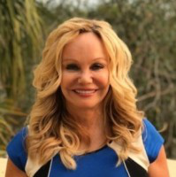 Elise Donahue avatar image