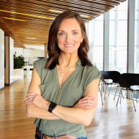 Miranda Hawk avatar image