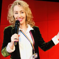 Julie Mitchell avatar image