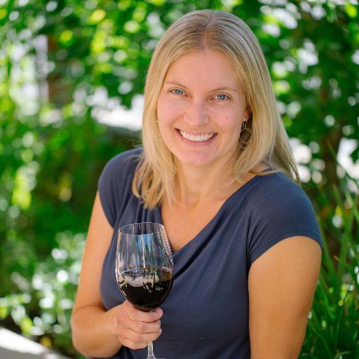 Linzi Gay avatar image