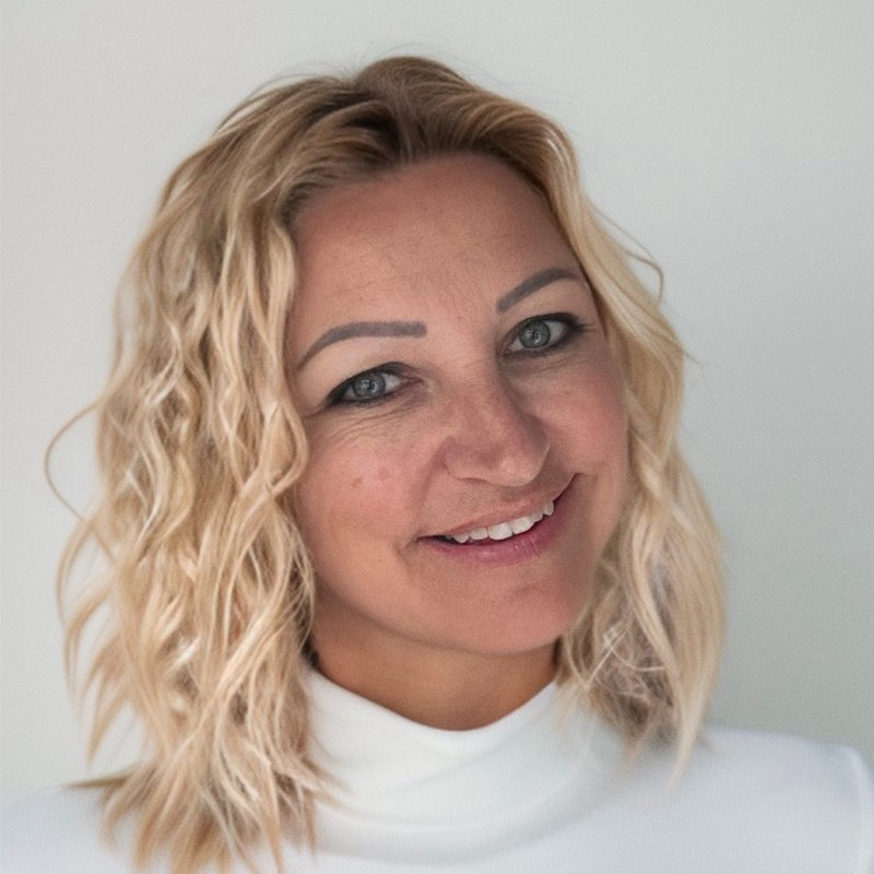 Yvonne Schwab avatar image