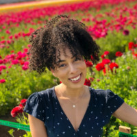 Elle Akinsanya avatar image