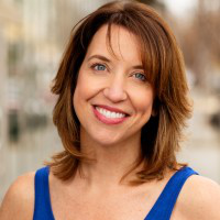 Christina Lazo avatar image