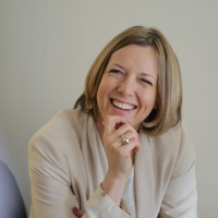 Julia Brown avatar image