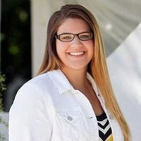 Stephanie Posar avatar image