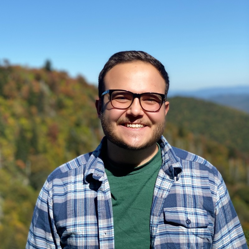 Vik Agabekov avatar image