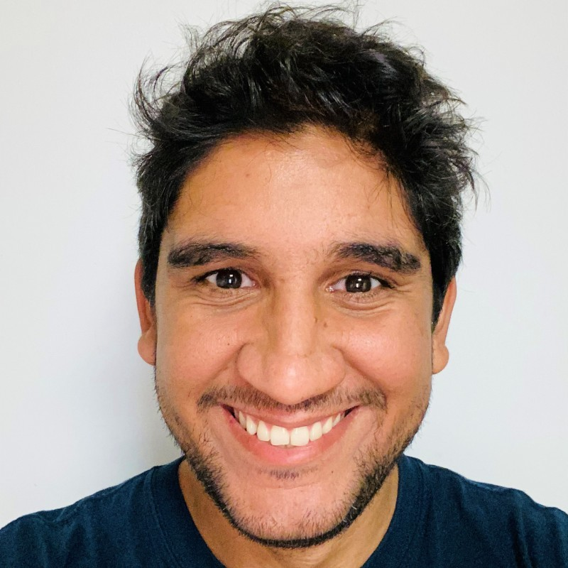 Evelio Clavel avatar image