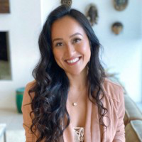 Lauren Peters avatar image