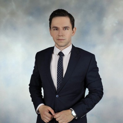 Michał Kozak avatar image