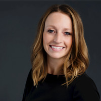 Elizabeth Earl avatar image