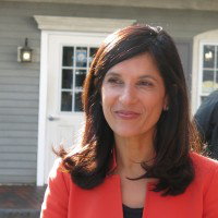 Sara Gideon avatar image