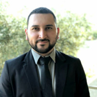 Fabian Flores avatar image