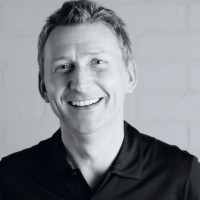 Heinz Waelchli avatar image