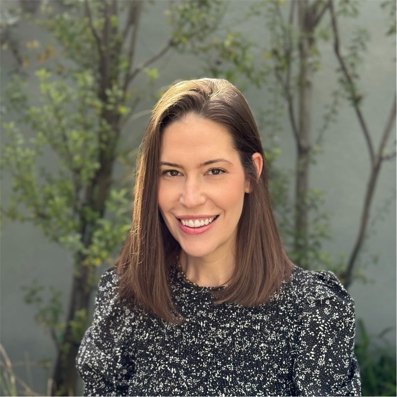 Laura McElhinney avatar image