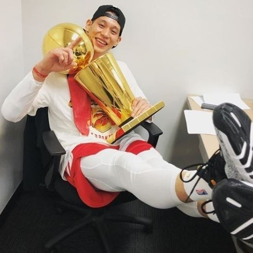 Wilson Zheng avatar image