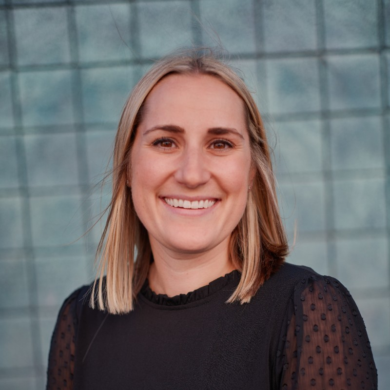 Laura Wille avatar image