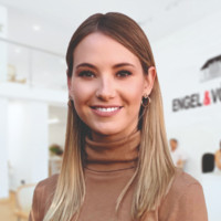 Natalia Miller avatar image