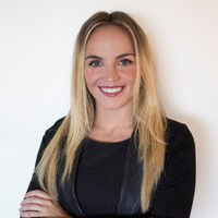 Veronica Steele avatar image