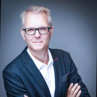 Sven Schröter avatar image