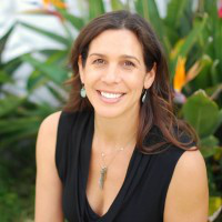 Mia Medina avatar image