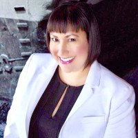 Linda Lowry avatar image