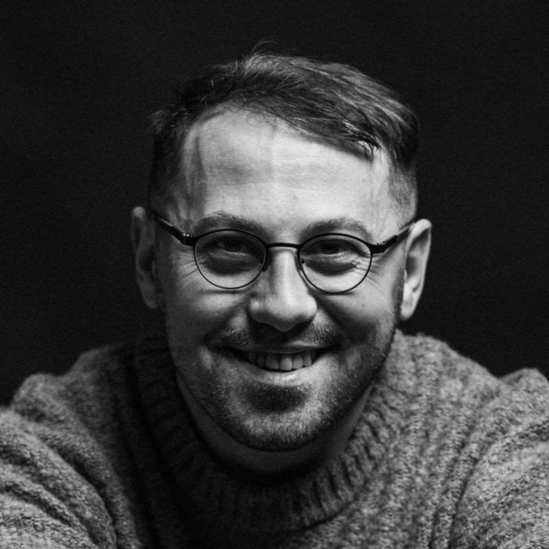 Pavel Crescenco avatar image