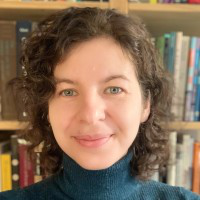 Emese Ilyes avatar image