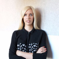 Lara Schneidewind avatar image