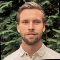 Lukas Handley avatar image
