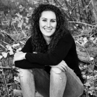 Lisette Simmons avatar image