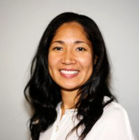 Lisa Holly avatar image