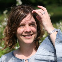 Traci Rhoades avatar image