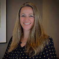 Lauren Hinton avatar image