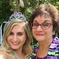 Vicki Noll avatar image