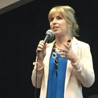 Tess Posner avatar image