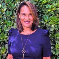 Leslie Curry avatar image