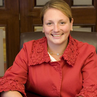 Alisa Wood avatar image