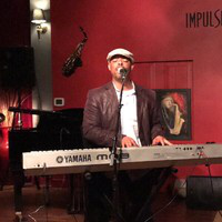 Simon Russell avatar image