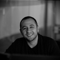 Henri Gil avatar image