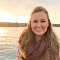 Jenna Hahn avatar image